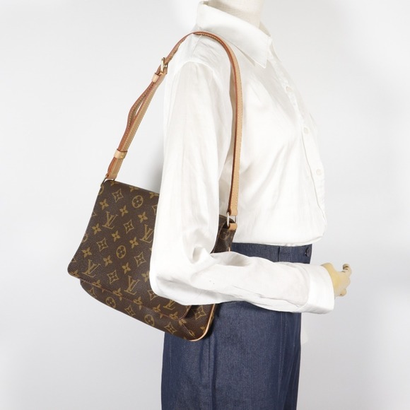 LOUIS VUITTON Authentic Brown Monogram Canvas Shoulder Bag - Picture 11 of 11